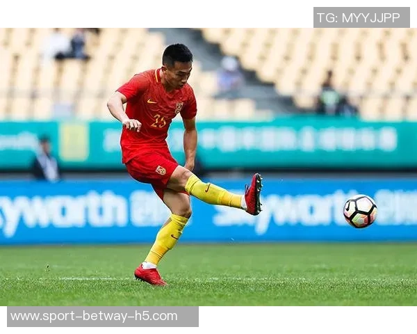 贺惯正式离队感谢他为球队的付出与奉献祝福未来更加辉煌 贺惯正式离队感谢他为球队的付出与奉献祝福未来更加辉煌